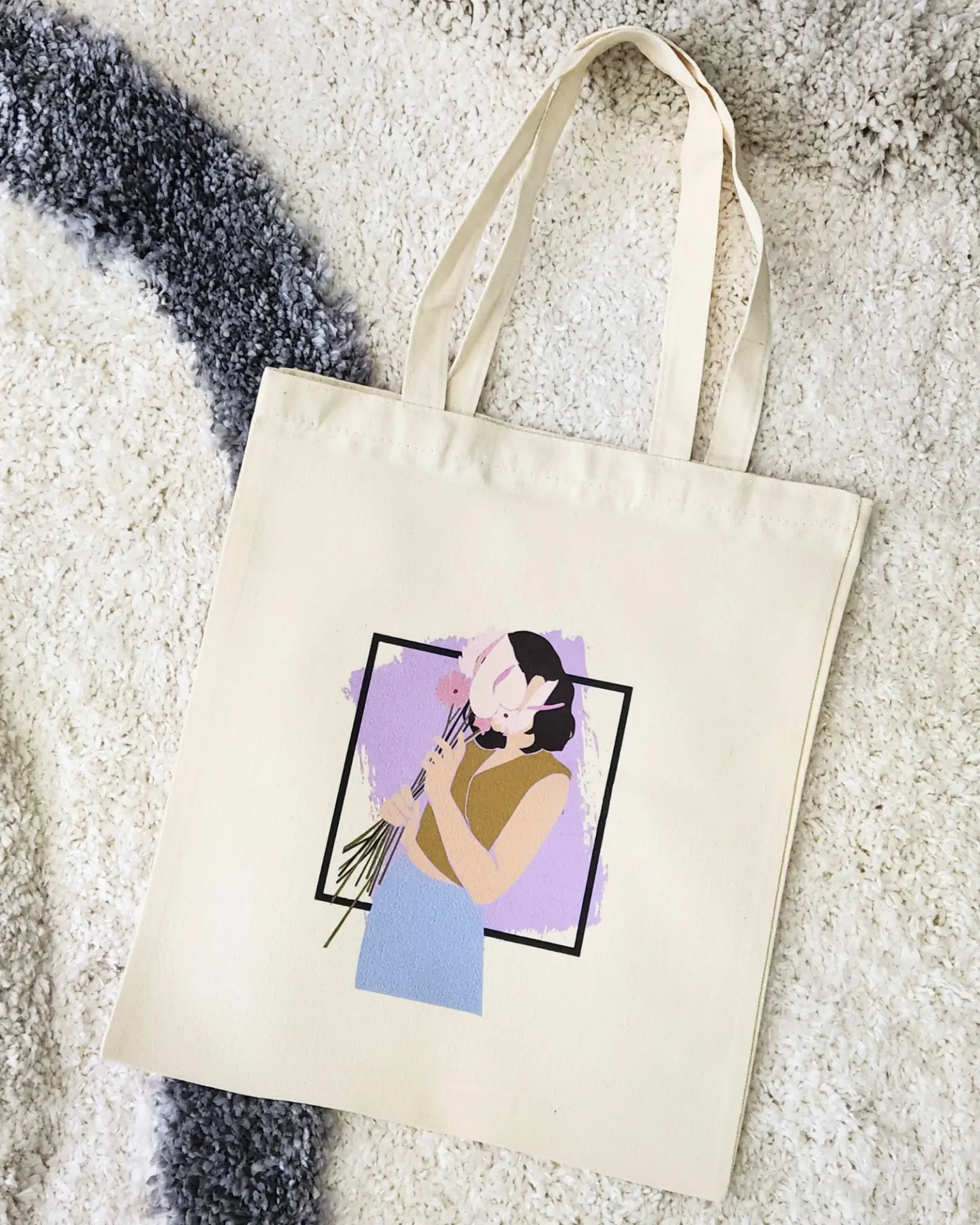 Bouquet Muse Canvas Tote